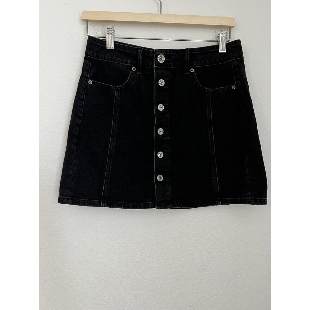 EUC Women's American Eagle Black Denim Skirt Size 4 Fall Back To School